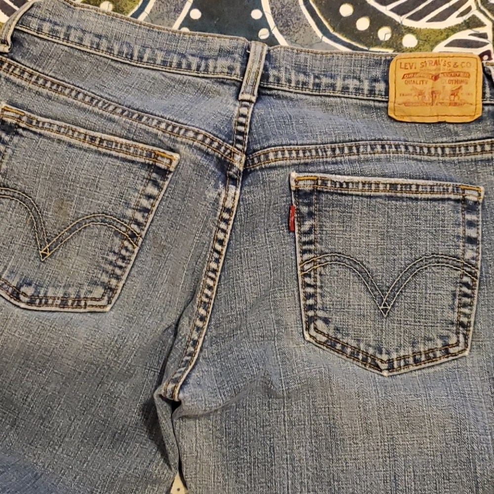 Levi's straight leg jeans